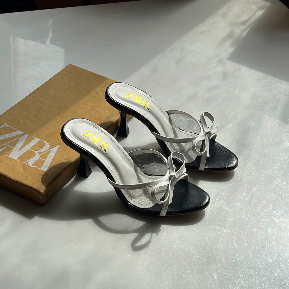 ZARA Heels- Box Packing