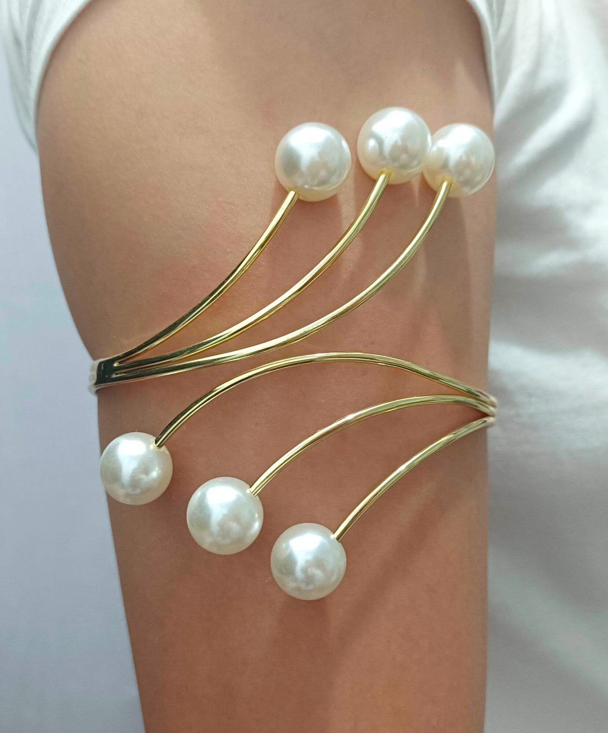 Elegant Pearl ArmCuff