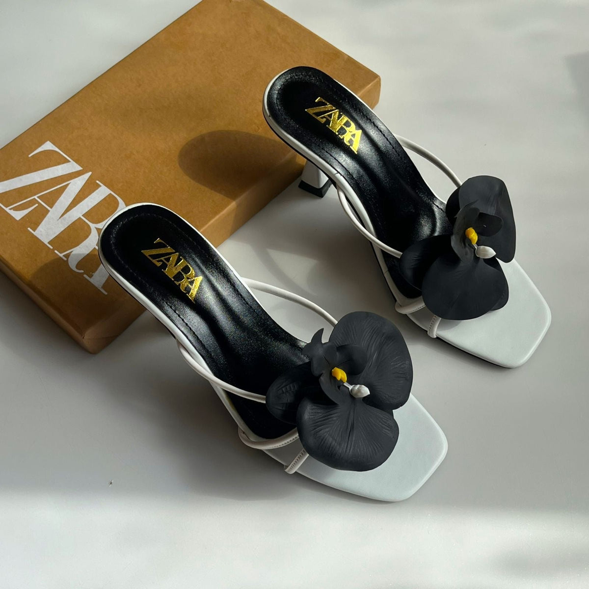 Zara Floral Heels- Box Packaging