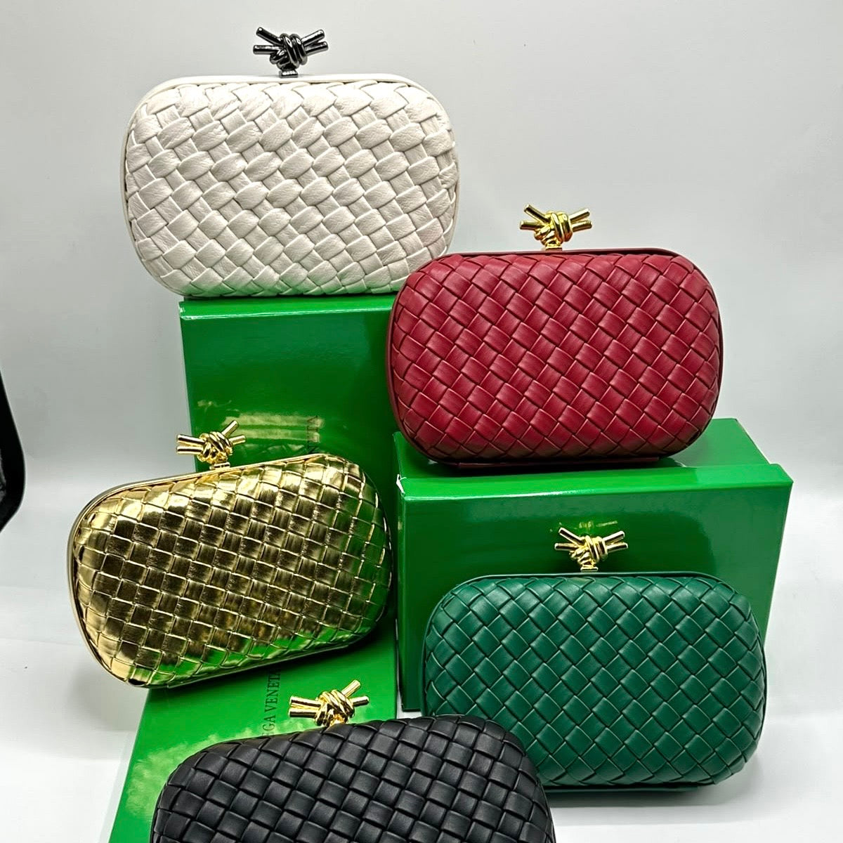 Bottega Veneta Knot Clutch- Box Packing