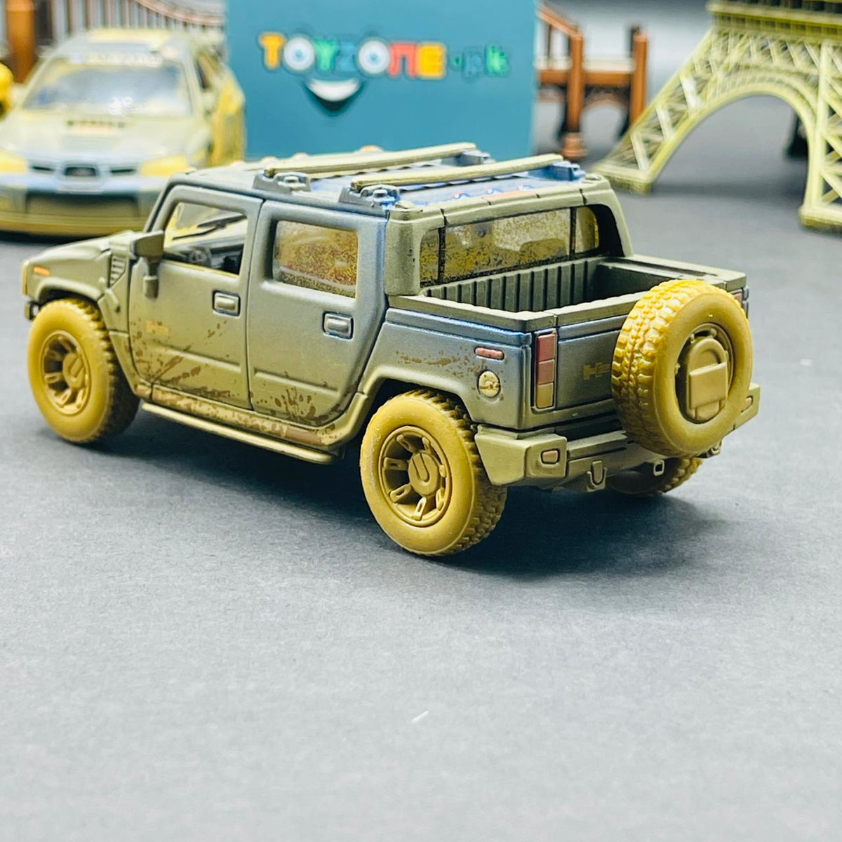 Kinsmart 2005 Hummer H2 SUT