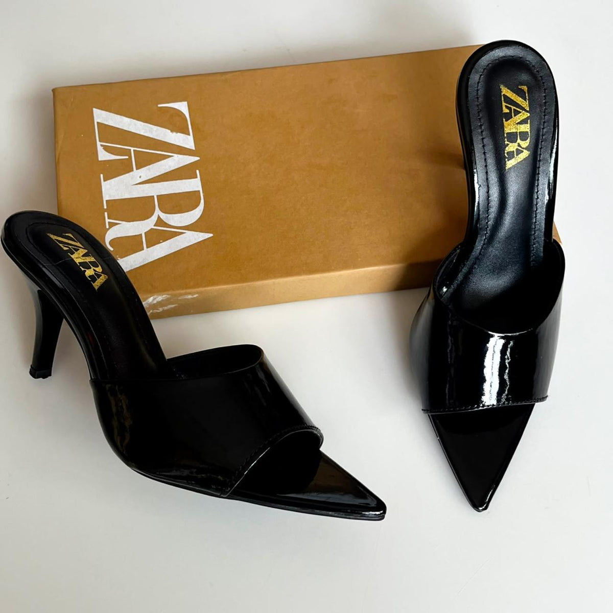 ZARA Heels- Box Packing