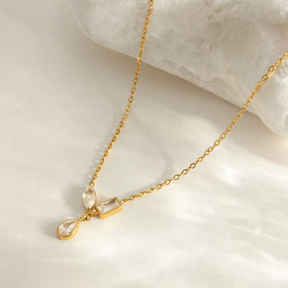 Lumi�re Trio Crystal Necklace