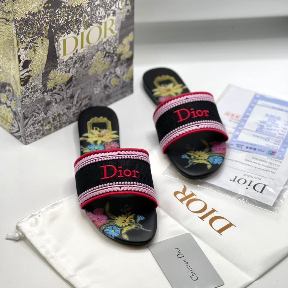 DIOR DWAY SLIDES-Box Packing