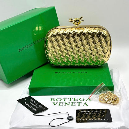 Bottega Veneta Knot Clutch- Box Packing