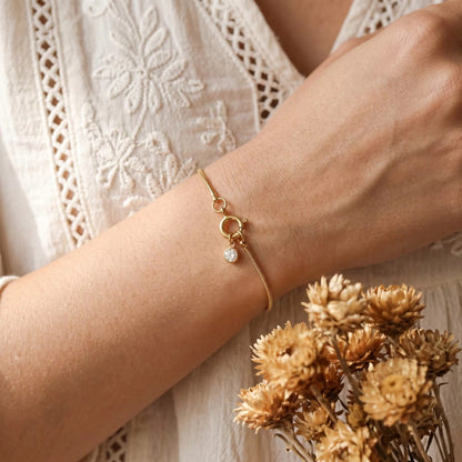 Minimalist Herringbone Bezel Crystal Bracelet