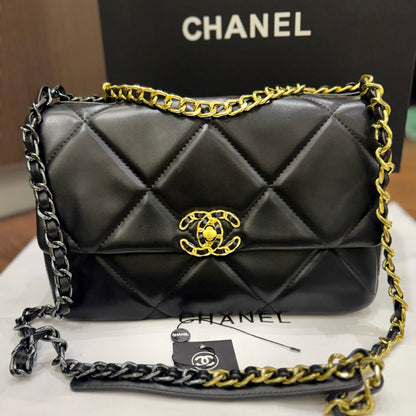 CHANEL 19 Flap Bag-Box Packaging