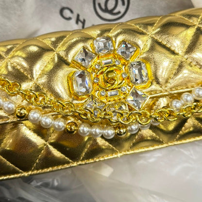 CHANEL Cutch Bag-Magnetic Box