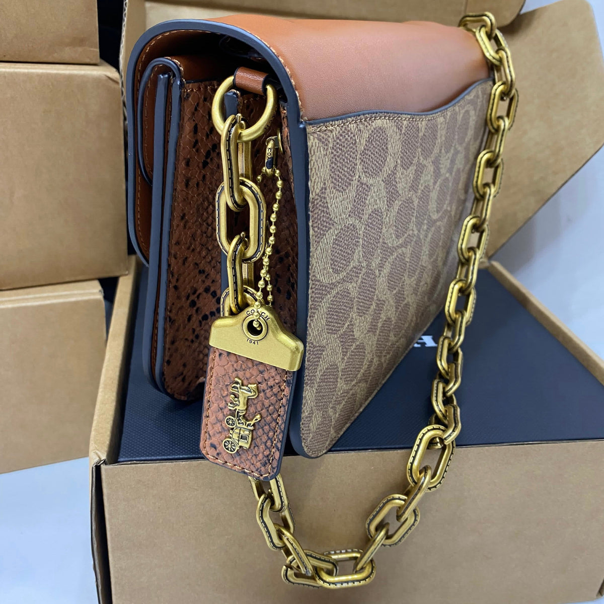 COACH IDOL Bag- Box Packaging