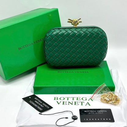 Bottega Veneta Knot Clutch- Box Packing