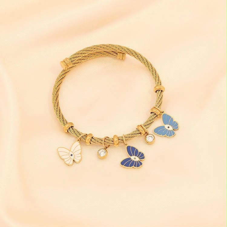 Charms cuff