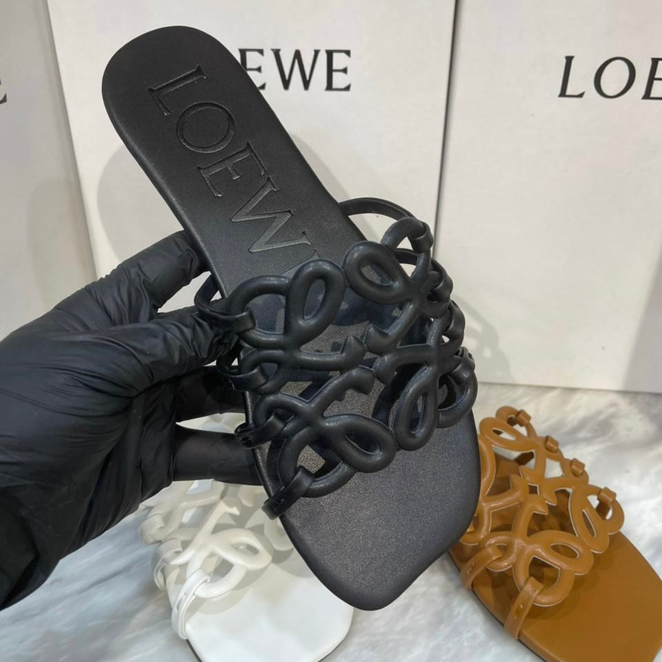 LOEWE Flat Slippers (Master)-Box Packing