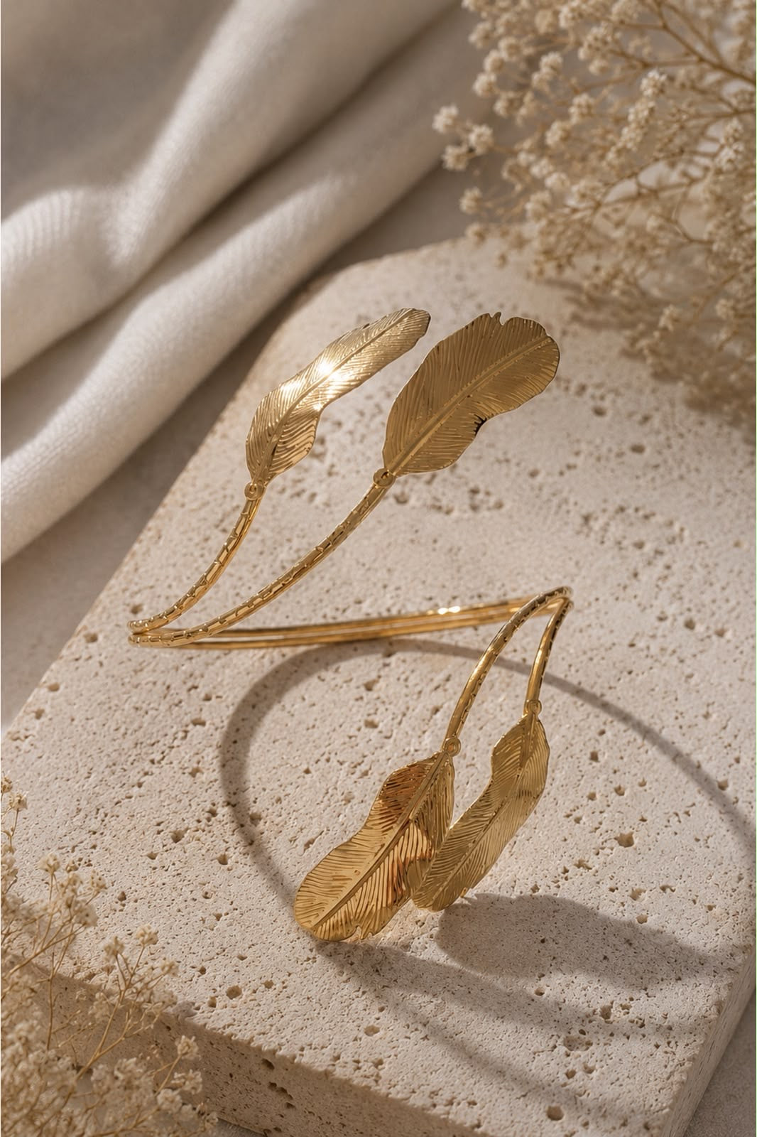 Leaf Armcuff
