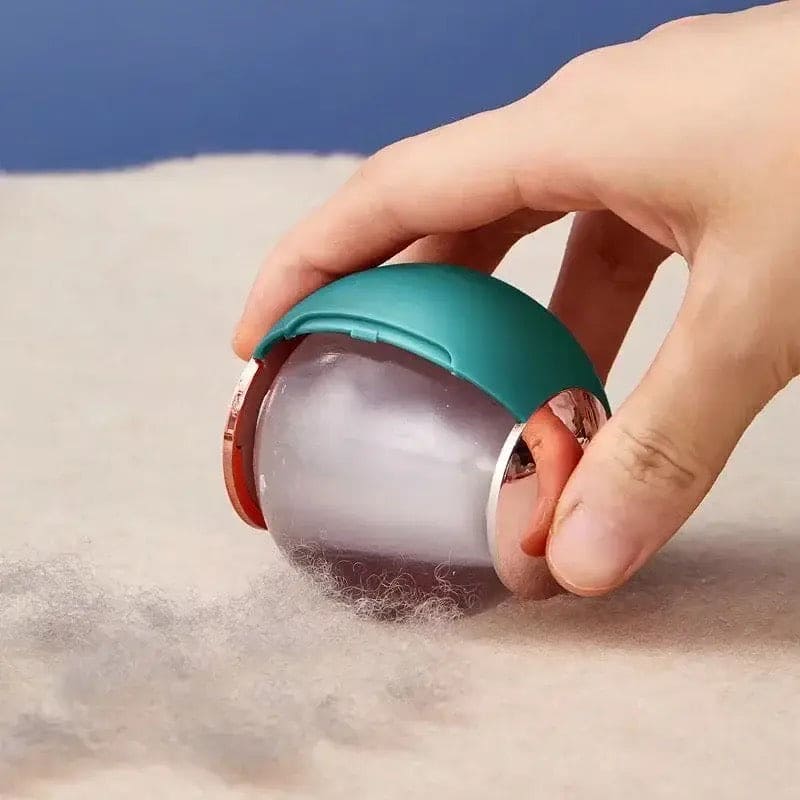 Portable Lint Remover Roller Ball And Reusable Fabric Cleaner