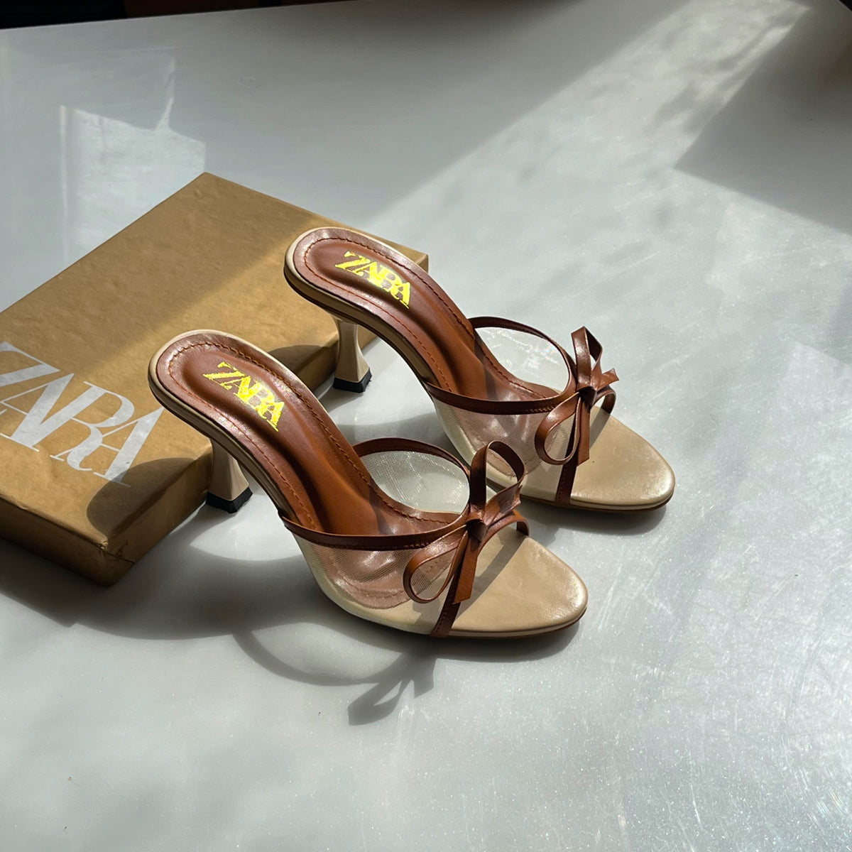 ZARA Heels- Box Packing