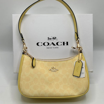 Coach Teri Shoulder Bag in Canvas  (Master)-Box Packing