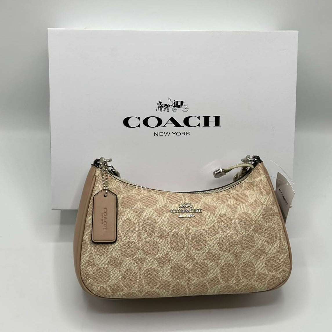 Coach Teri Shoulder Bag in Canvas  (Master)-Box Packing