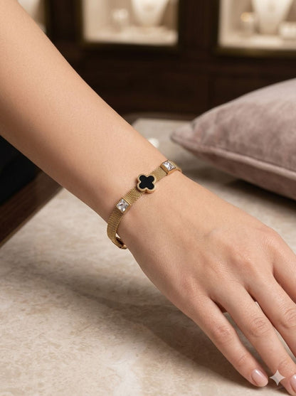 Clover Mesh Bracelet