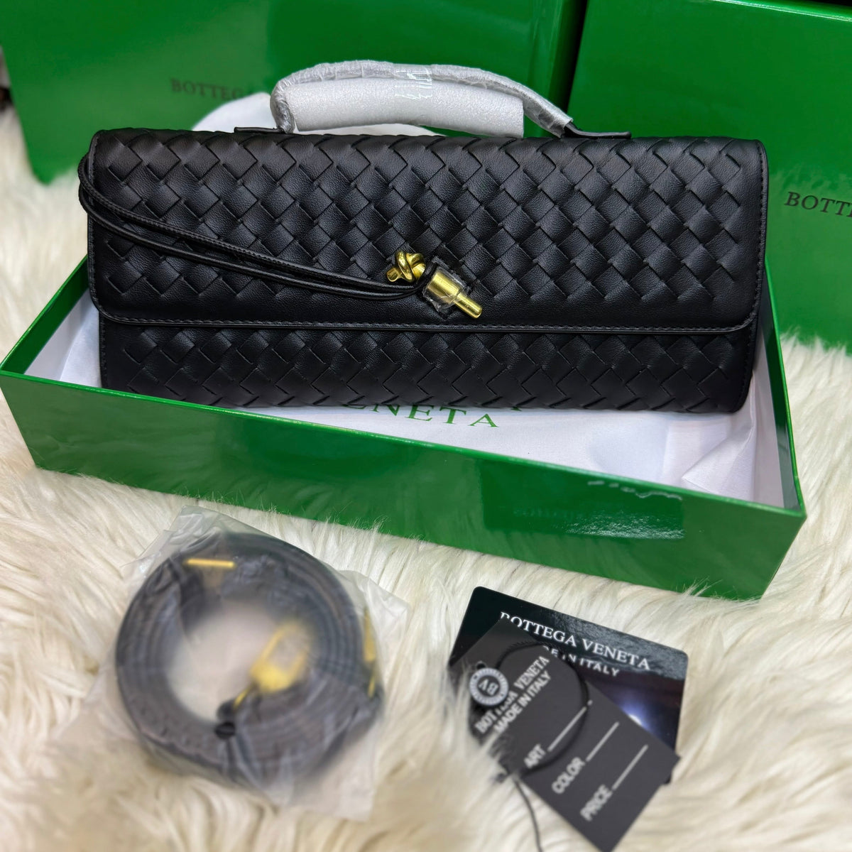 BOTTEGA VENETA Andiamo Clutch-Box Packing