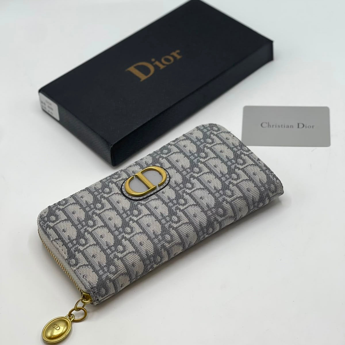 Christian Dior Wallet- Box Packing