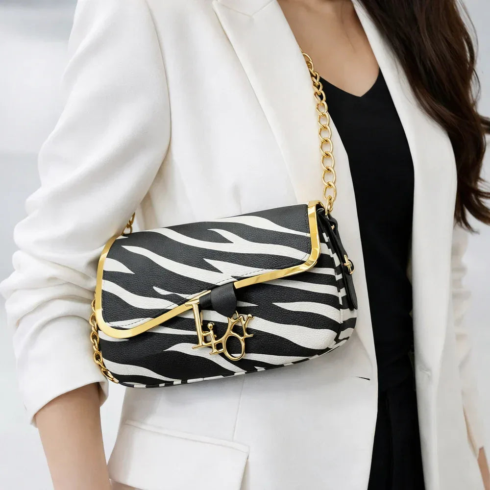 D Crossbody - Bagsberry.pk