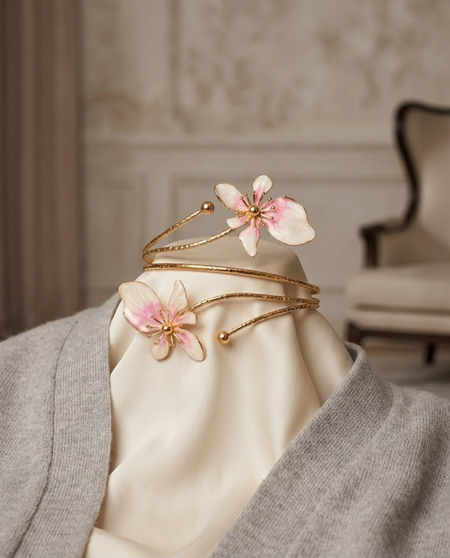 Flower ArmCuff