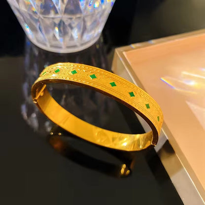 Vintage Engraved Clover Green Enamel Bangle