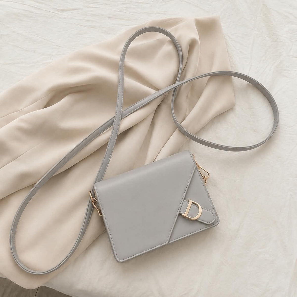 Saddle Crossbody Bag