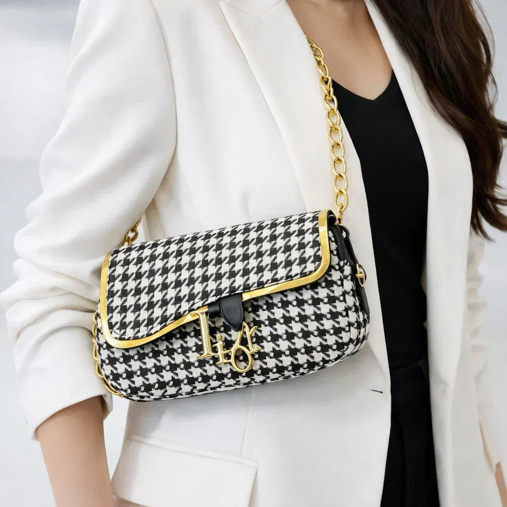 D Crossbody - Bagsberry.pk