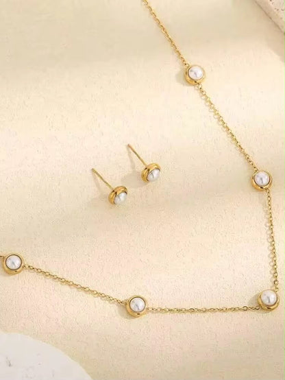 Tiny Pearl Set