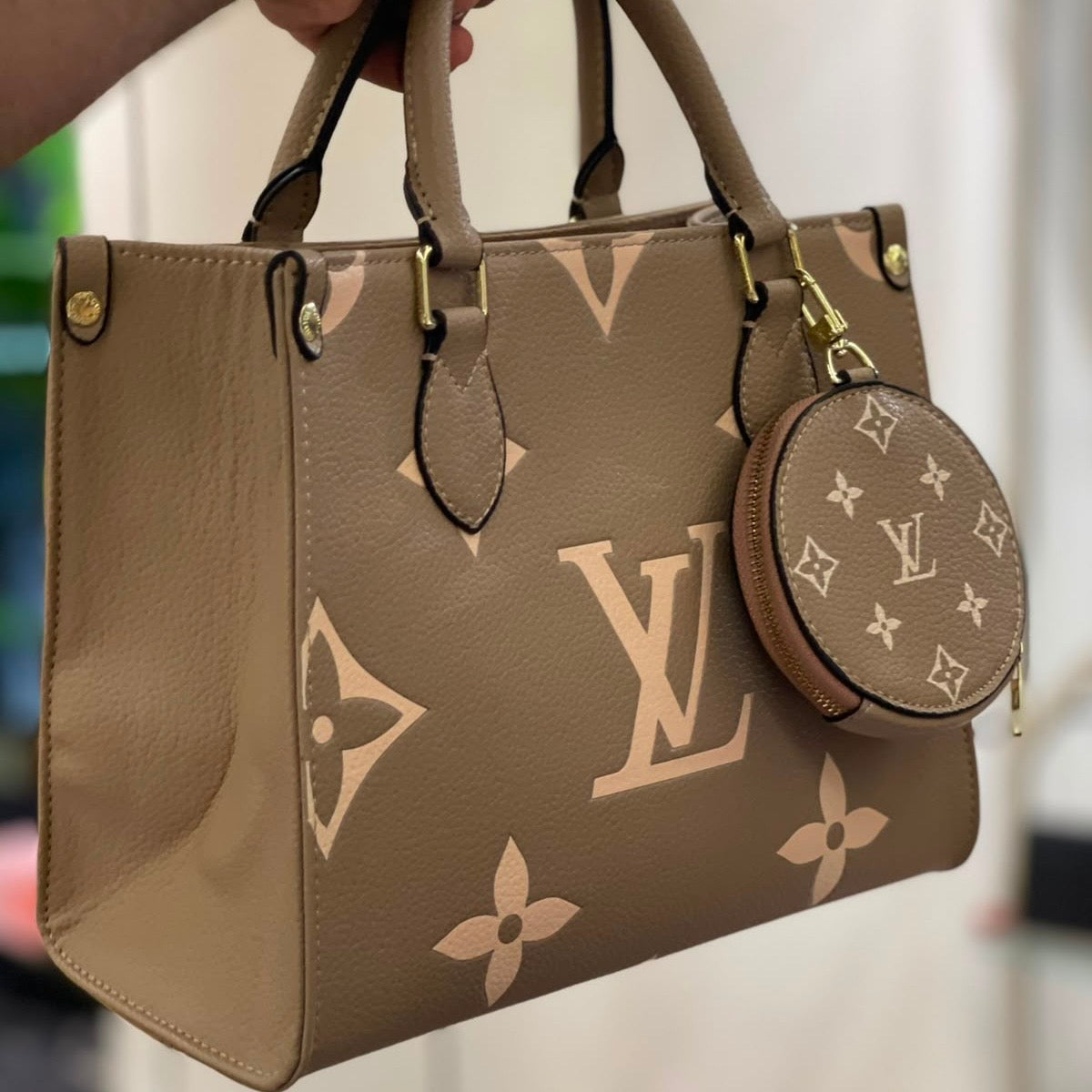Louis Vuitton On-The-Go (Smal)-Box Packaging