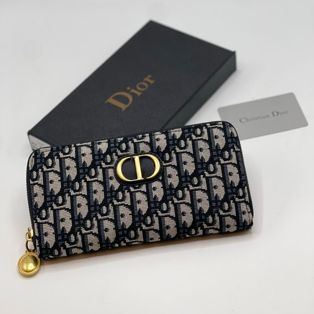 Christian Dior Wallet- Box Packing