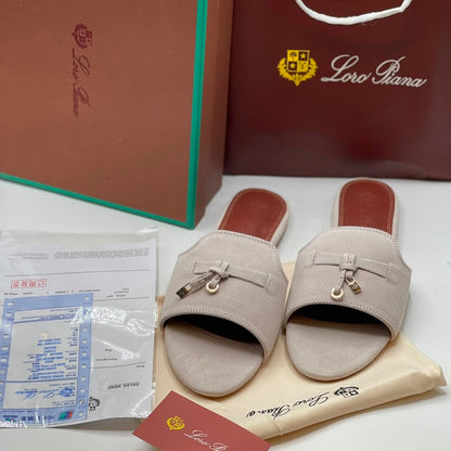 LORO PIANA SUMMER CHARMS - Box Packing