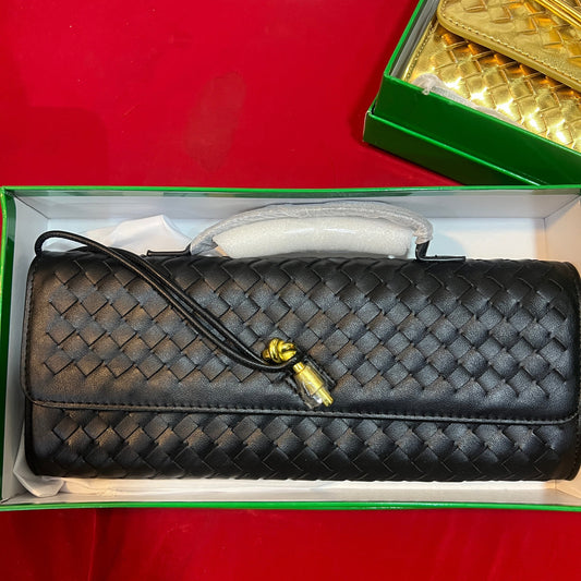 BOTTEGA VENETA Andiamo Clutch-Box Packing