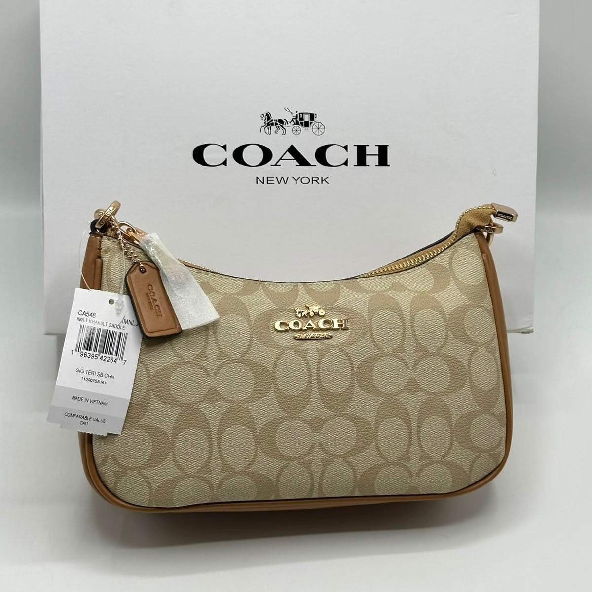 Coach Teri Shoulder Bag in Canvas  (Master)-Box Packing