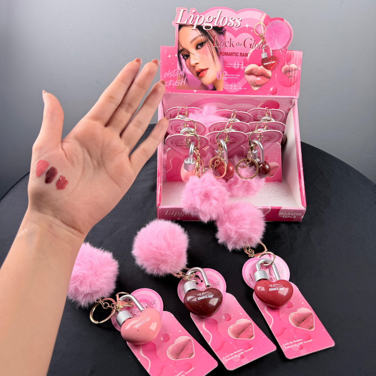Romantic Rain Lock Style Lip Gloss