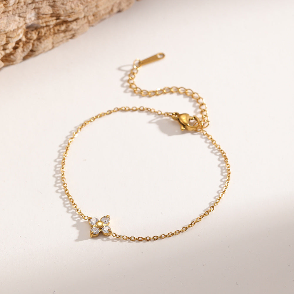 Golden Clover Crystal Bracelet
