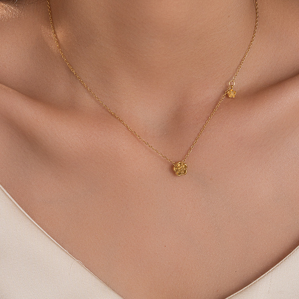 Dainty Golden Rose Pendant Necklace