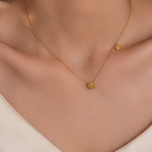 Dainty Golden Rose Pendant Necklace