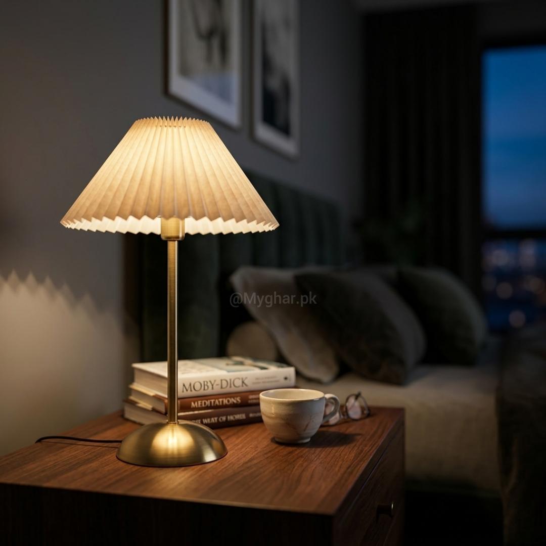 Pleated Shade Metal Lamp for Bedroom Decor