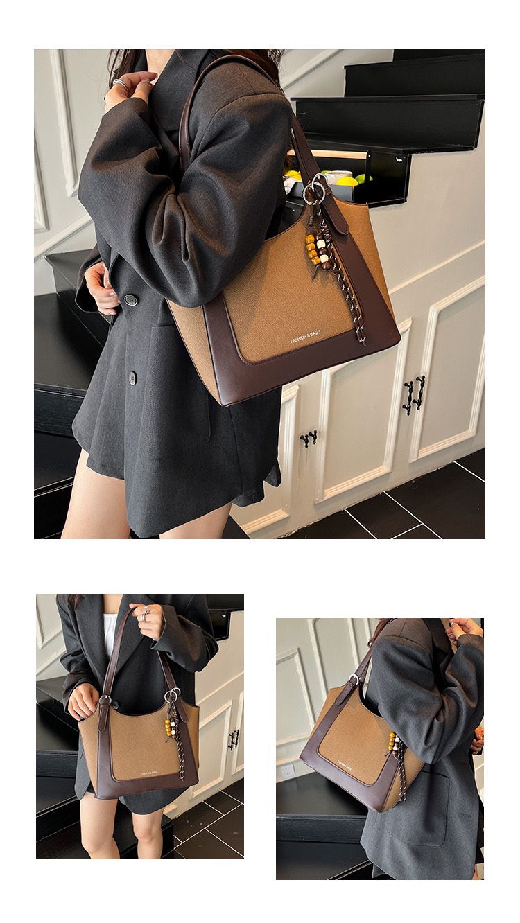 Seoul Space Tote