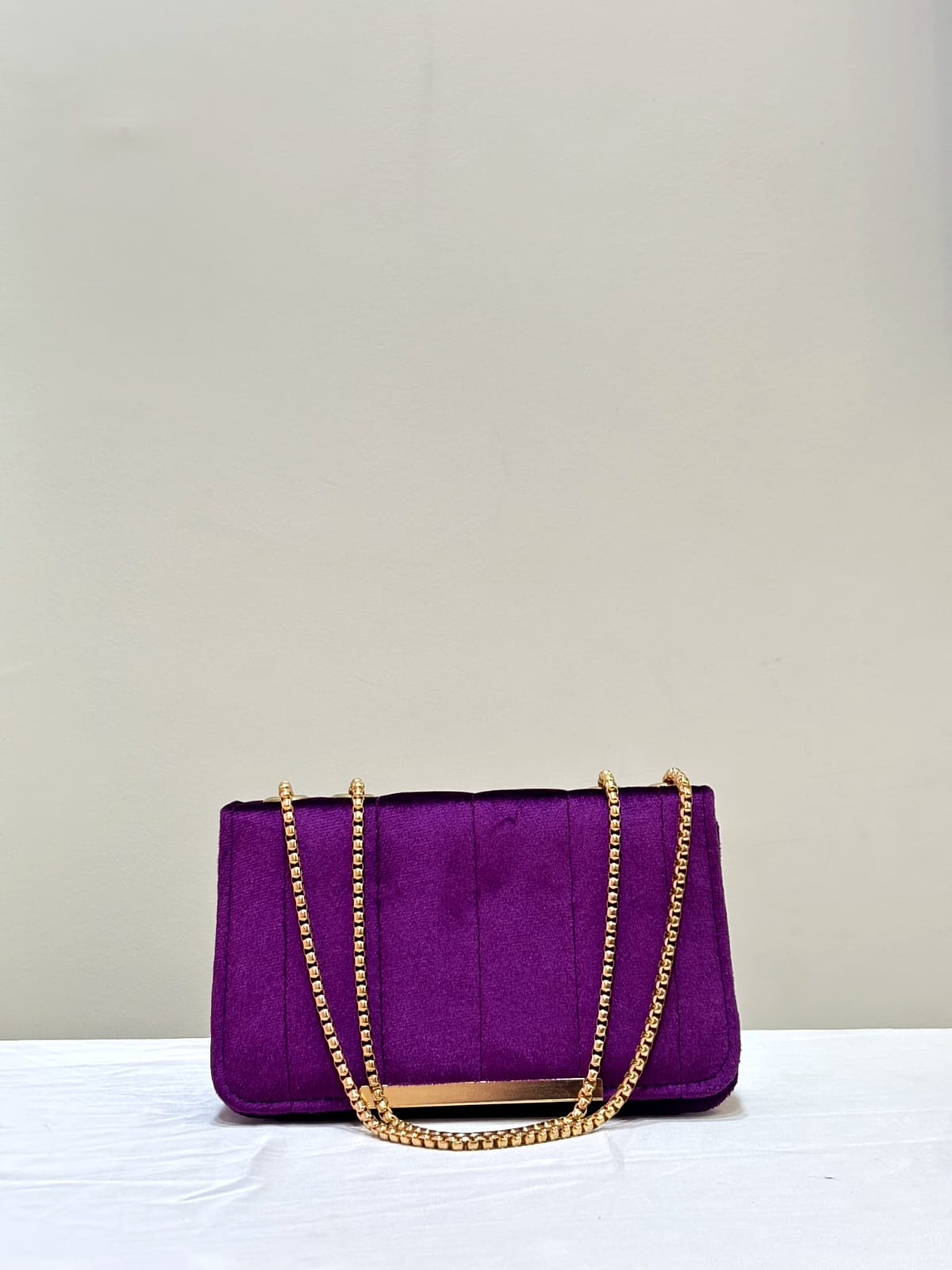 Noiré Crossbody Bag