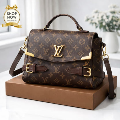 Wee handbag