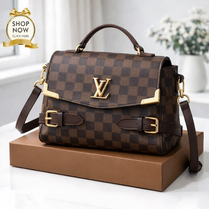 Wee handbag