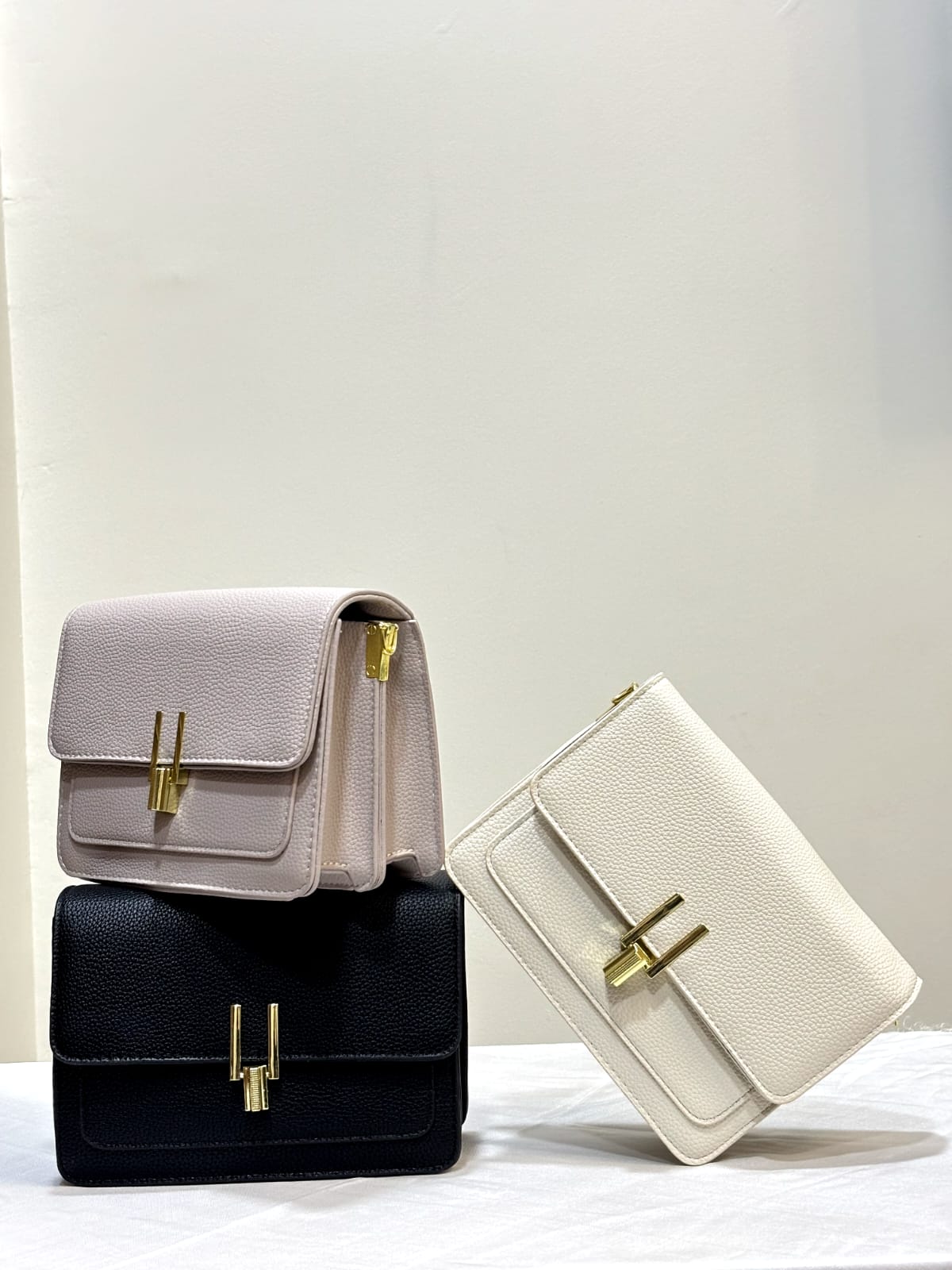 Zeph Crossbody