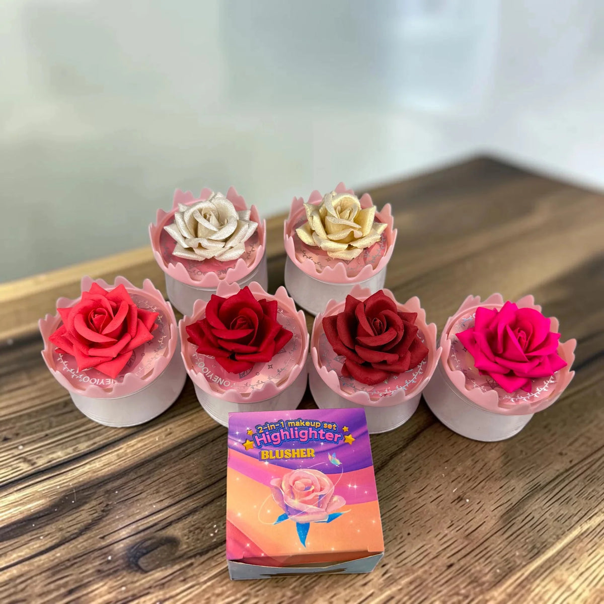 Flower Shape 2 in 1 Highlighter & Blusher - The Effect Online