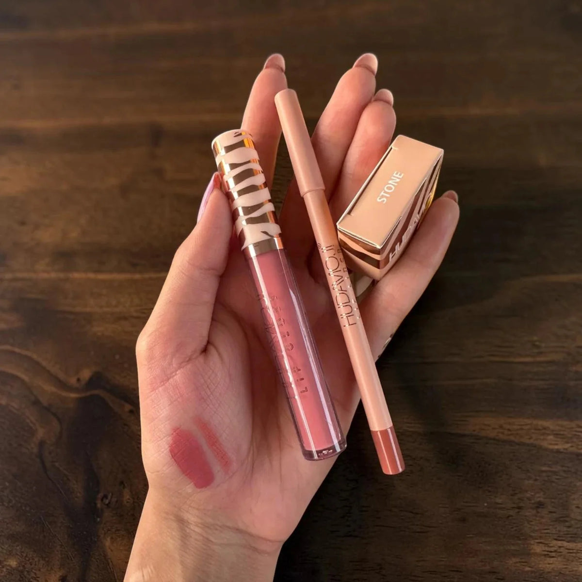 Huda Moji 2 in 1 Lip Liner & Gloss - The Effect Online