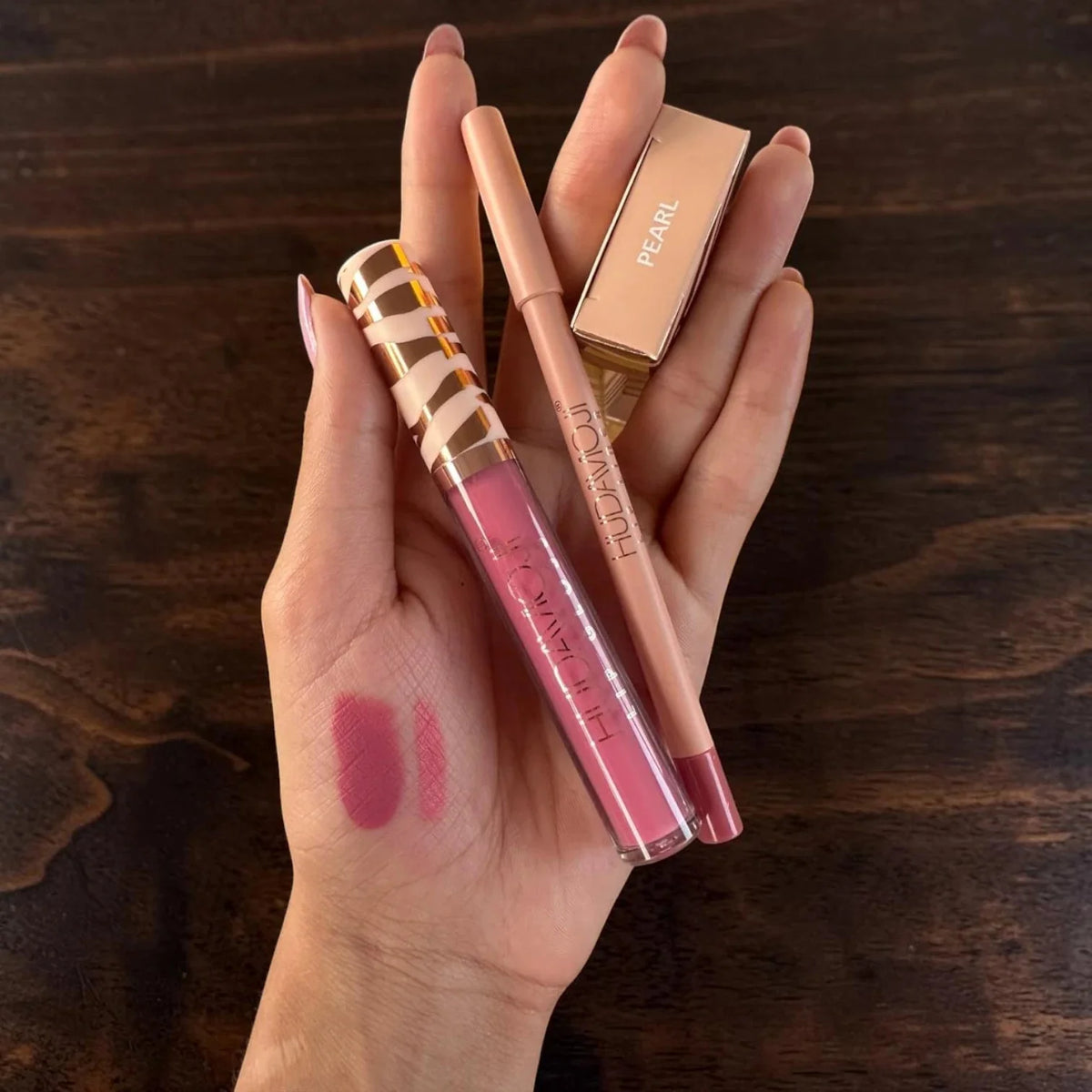 Huda Moji 2 in 1 Lip Liner & Gloss - The Effect Online