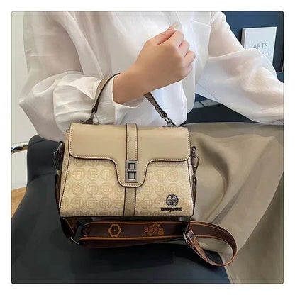 Aurila Crossbody