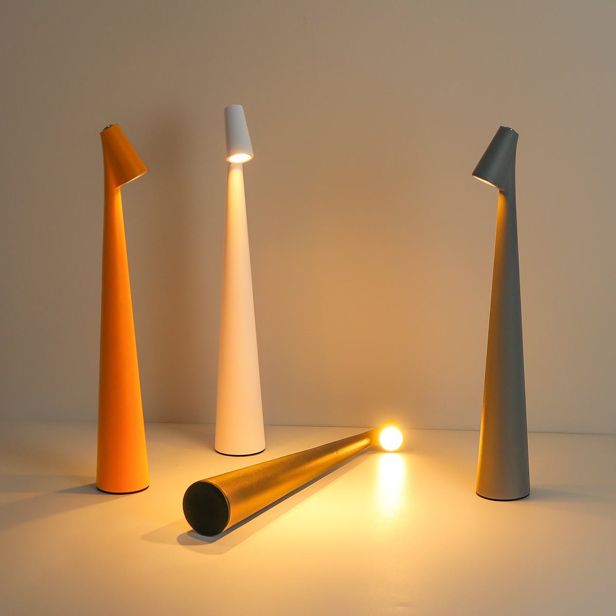Minimalist Cordless LED Study Lamp – USB Rechargeable & Touch Control